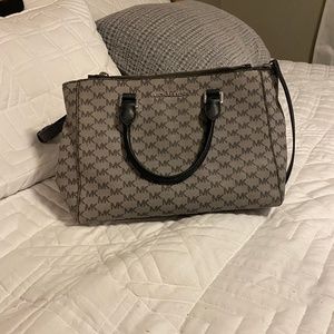 Michael Kors Kellan Satchel
